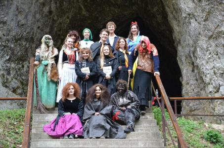 Slet čarodějnic v Kateřinské jeskyni