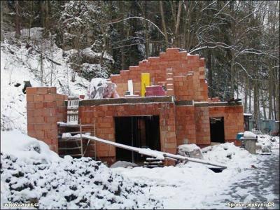 stavba nové provozní budovy Kateřinské jeskyně